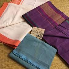 HANDLOOM DRESSES(THARI)